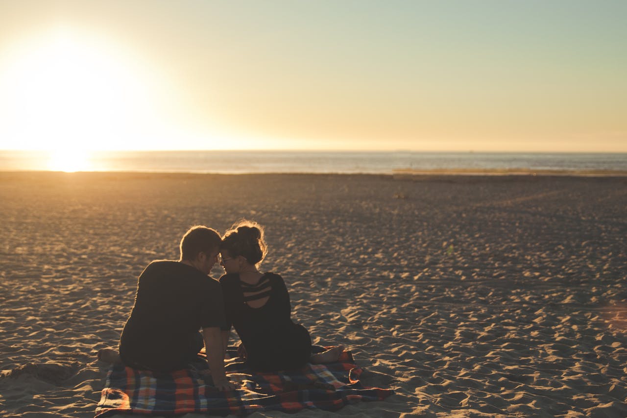 Outdoor Adventure Date: Practical and Stylish