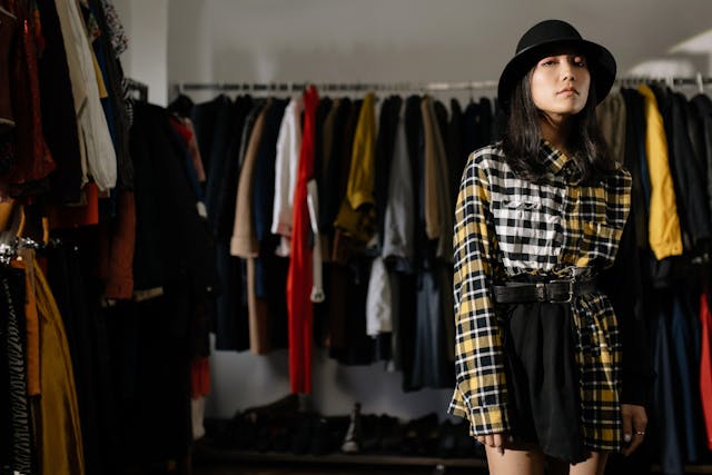 Sustainable Fashion: How to Dress Well While Saving the Planet