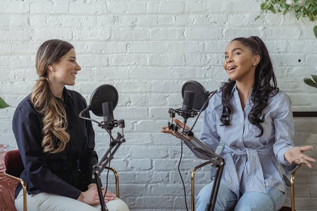 The Rise of Podcasts: A New Era of Audio Content