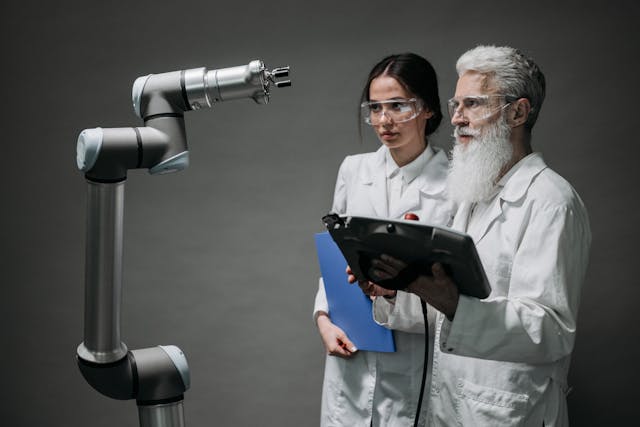 How to Make Innovation Labs Work